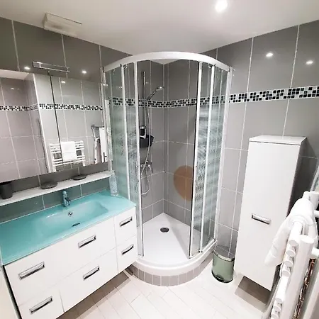 Nouveau Monde شقة لا روشيل